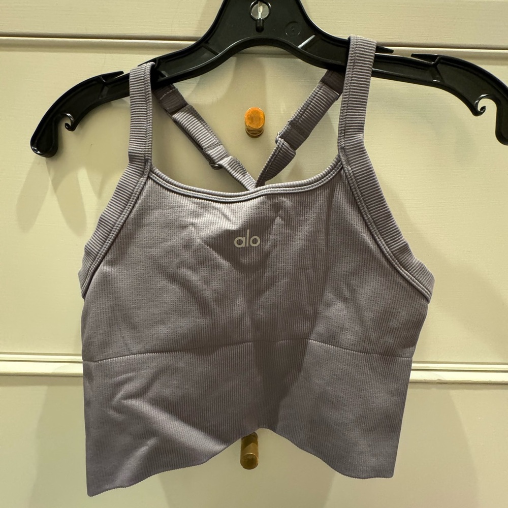 ALO Yoga Women's Ribbed Crop Top - Lavender